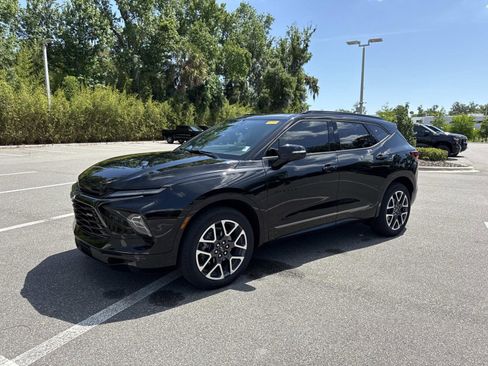Used 2024 Chevrolet Blazer RS FWD image 7