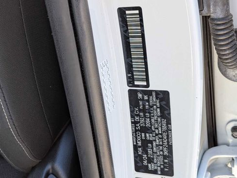 Used 2024 Kia Forte LXS FWD image 26
