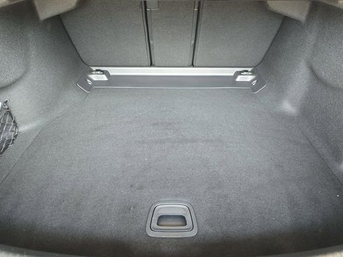 Used 2024 Mercedes-Benz C 300 Sedan image 13