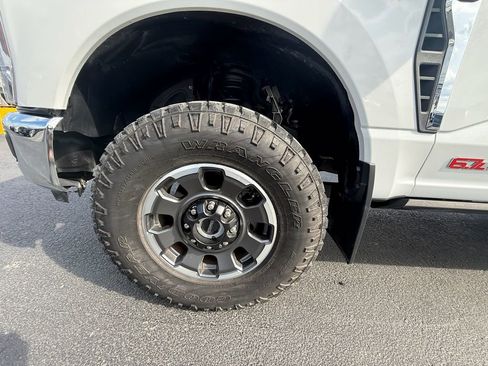 Used 2024 Ford F250 Lariat w/ Lariat Ultimate Package image 10