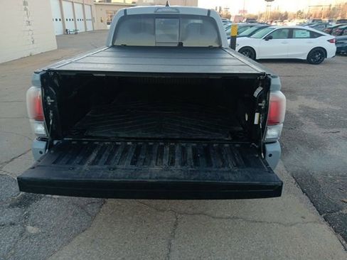 Used 2020 Toyota Tacoma 4x4 Double Cab image 35
