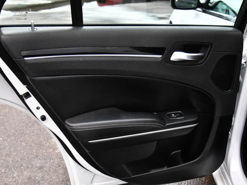 Used 2023 Chrysler 300 S image 36