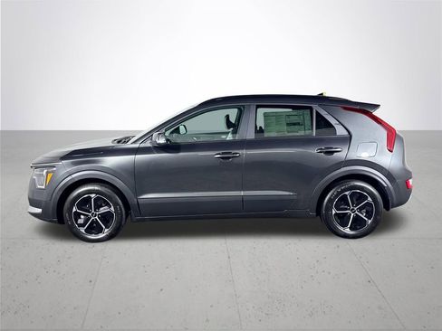 New 2025 Kia Niro EX image 9