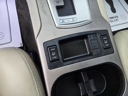 Used 2012 Subaru Legacy 2.5i Limited image 15