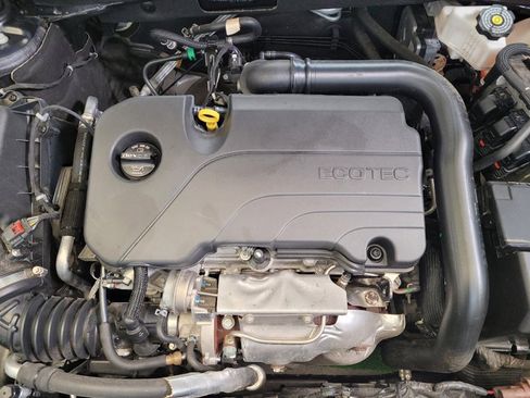Used 2023 Chevrolet Malibu LS FWD image 30