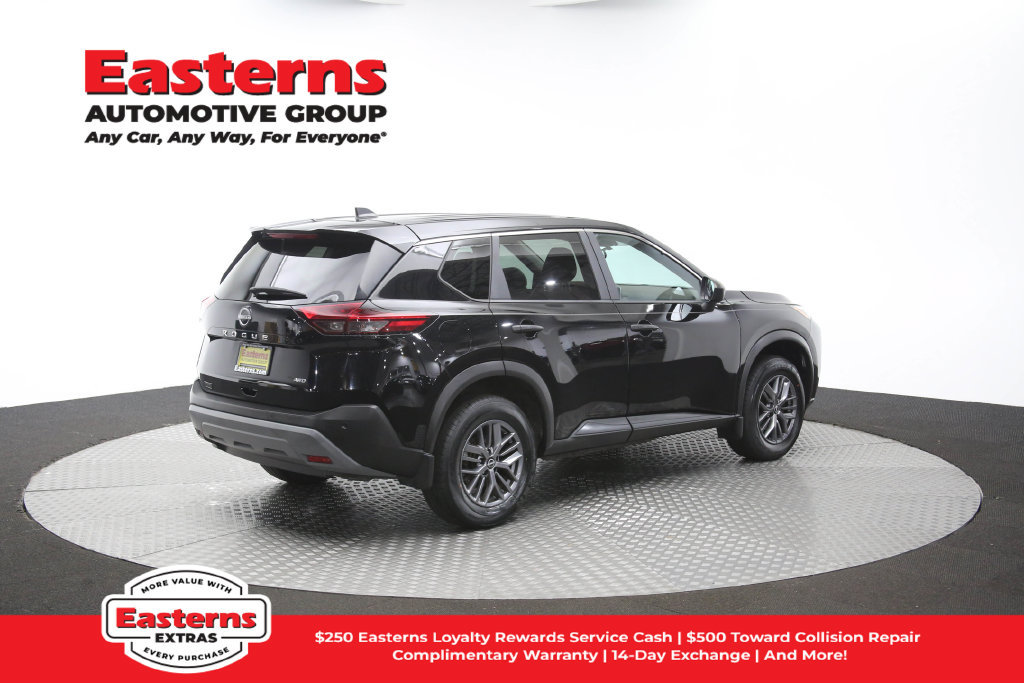 Used 2023 Nissan Rogue S AWD/4WD image 43