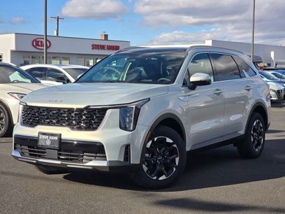 New 2026 Kia Sorento S w/ S Panoramic Sunroof Package