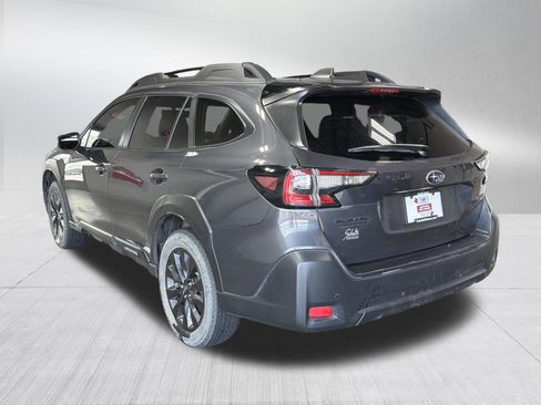 Used 2024 Subaru Outback Onyx Edition AWD/4WD image 5