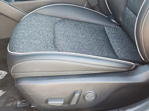 New 2025 Kia K4 GT-Line w/ GT-Line Sunroof Package image 21