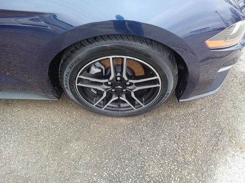 Used 2020 Ford Mustang Premium image 10