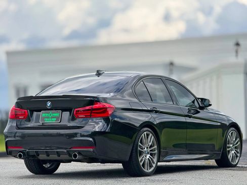 Used 2017 BMW 340i Sedan RWD image 12
