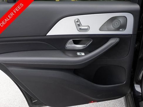 Certified 2025 Mercedes-Benz GLS 450 4MATIC image 16