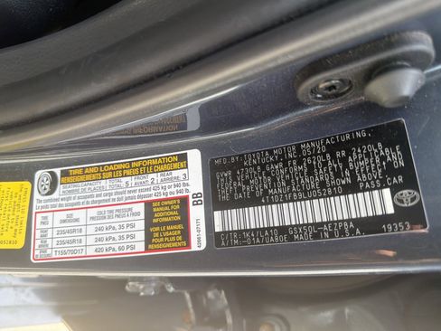 Used 2020 Toyota Avalon Limited w/ Advanced Safety Package FWD image 31