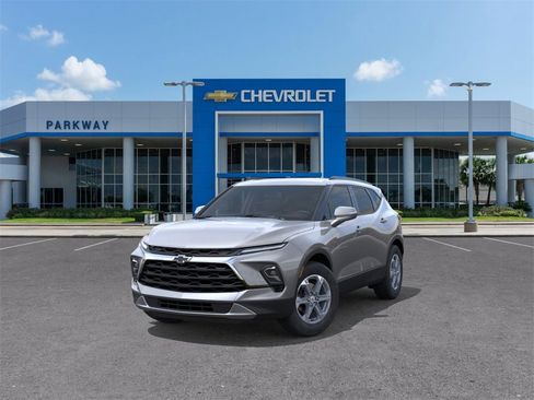 New 2025 Chevrolet Blazer LT w/ Sound & Technology Package image 8