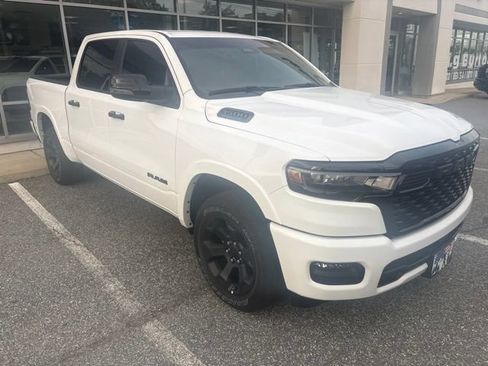 Used 2025 RAM 1500 Big Horn AWD/4WD image 5