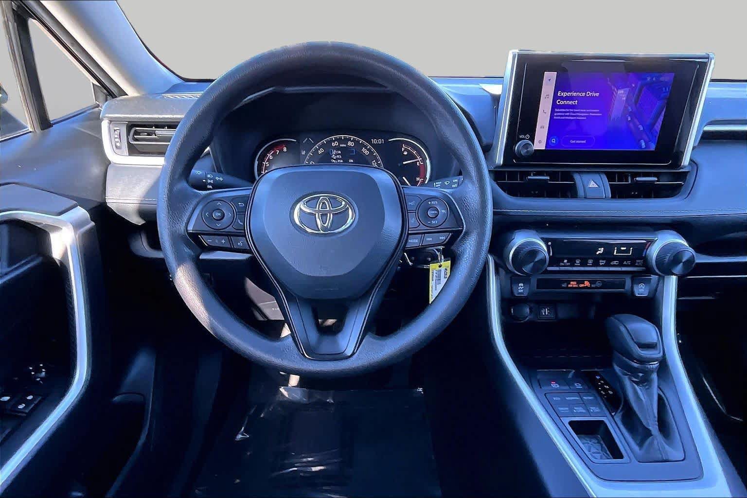 Certified 2025 Toyota RAV4 LE AWD/4WD image 5