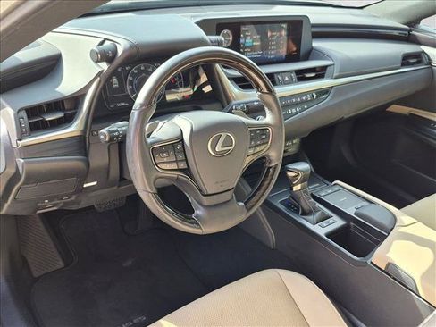 Used 2021 Lexus ES 300h w/ Premium Package FWD image 10