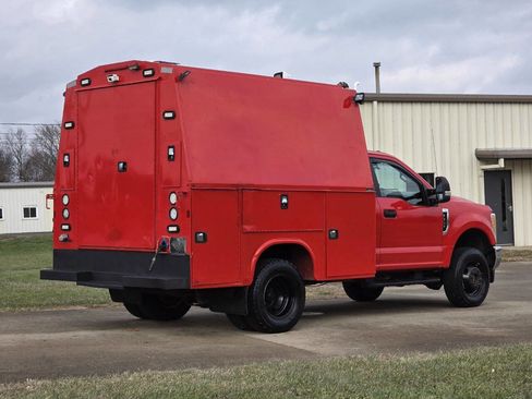 Used 2017 Ford F350 XL w/ Power Equipment Group image 4