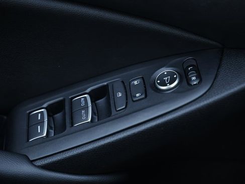 Used 2019 Honda Accord Sport image 16