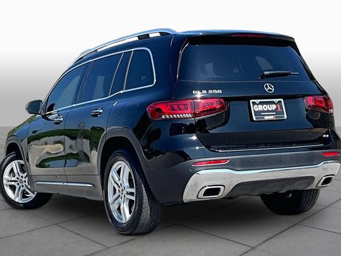 Used 2022 Mercedes-Benz GLB 250 image 12