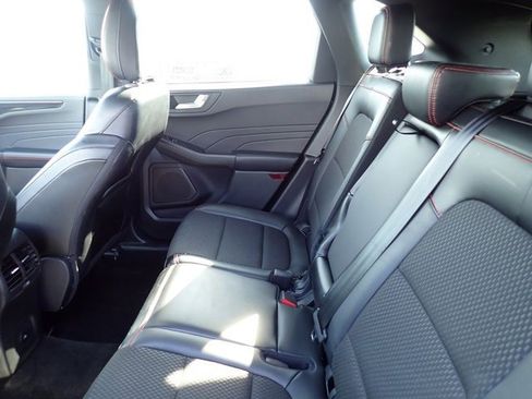 Certified 2025 Ford Escape ST-Line Select image 11