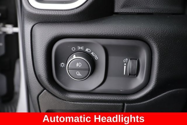 Used 2021 RAM 1500 Big Horn AWD/4WD image 19