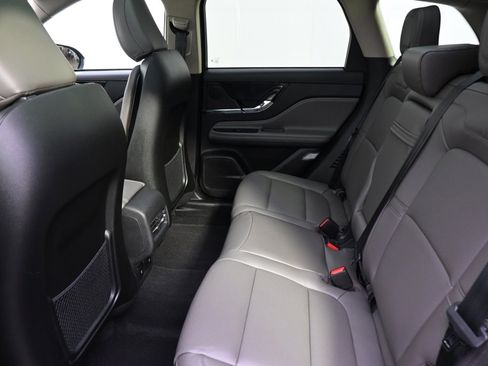 New 2026 Lincoln Corsair Premiere image 21