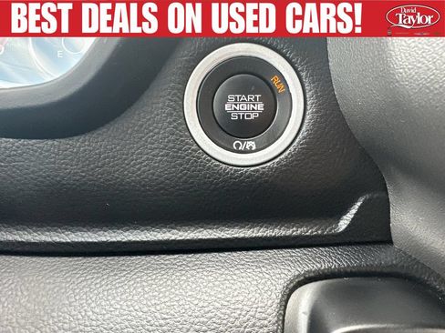 Used 2022 RAM 1500 Big Horn AWD/4WD image 23