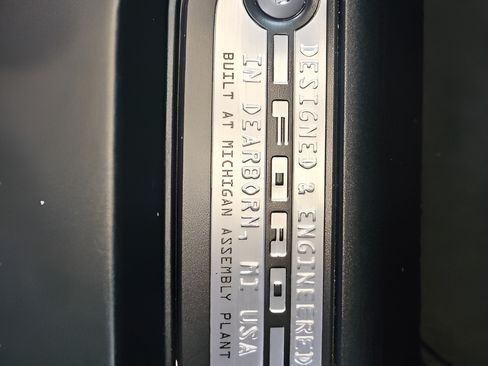 Used 2024 Ford Bronco Black Diamond AWD/4WD image 12