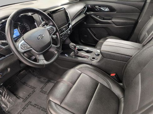 Certified 2023 Chevrolet Traverse RS w/ LPO, Floor Liner Package AWD/4WD image 9