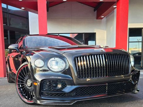 Used 2020 Bentley Flying Spur W12 image 23