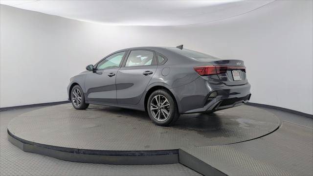Used 2023 Kia Forte LXS w/ LXS Technology Package FWD image 6