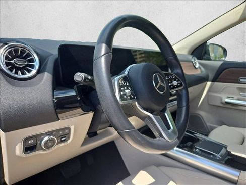 Used 2023 Mercedes-Benz GLA 250 image 10