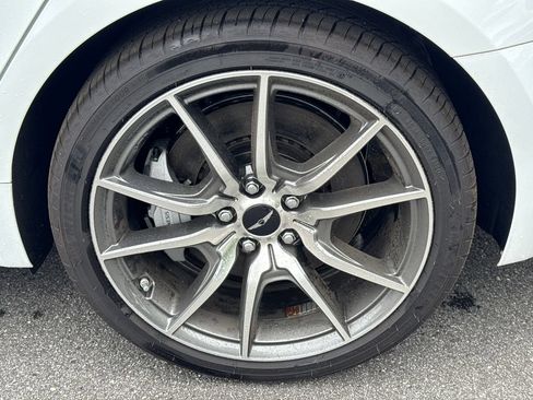 Used 2025 Genesis G70 2.5T RWD image 22