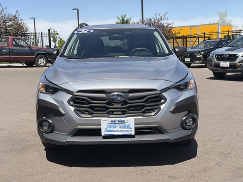 Used 2024 Subaru Crosstrek 2.0i Premium AWD/4WD image 2
