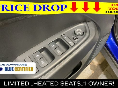 Used 2024 Hyundai Venue Limited FWD image 22