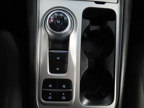 Used 2020 Ford Explorer XLT RWD image 30