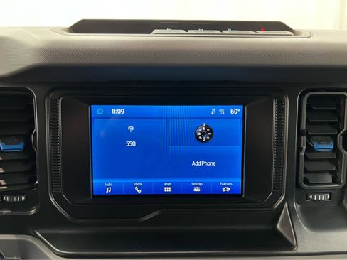 Used 2022 Ford Bronco Black Diamond image 27