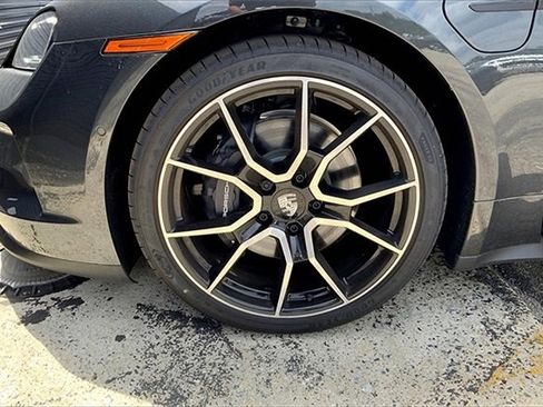 New 2025 Porsche Taycan image 15
