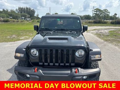 Used 2023 Jeep Gladiator Mojave AWD/4WD image 2