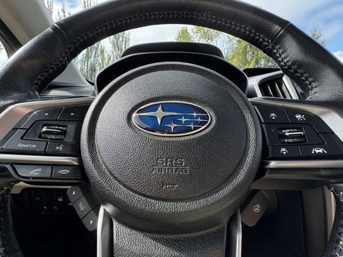 Used 2019 Subaru Ascent Limited AWD/4WD image 18