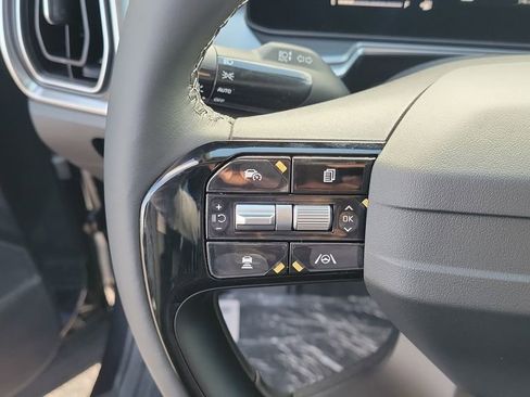 New 2026 Kia Sorento LX FWD image 31