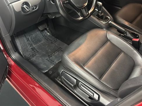 Used 2017 Volkswagen Jetta SE FWD image 26
