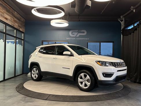 Used 2021 Jeep Compass Latitude w/ Convenience Group image 1