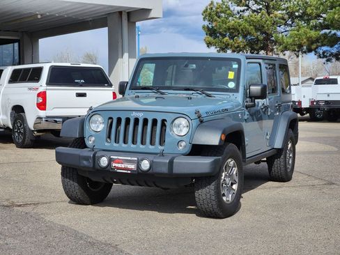 Used 2014 Jeep Wrangler Unlimited Rubicon w/ Connectivity Group image 4