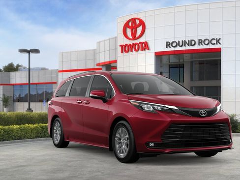 New 2026 Toyota Sienna XLE FWD image 15