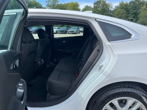 Used 2024 Chevrolet Malibu LT FWD image 29