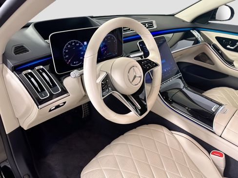 Certified 2022 Mercedes-Benz S 580 4MATIC Sedan image 9