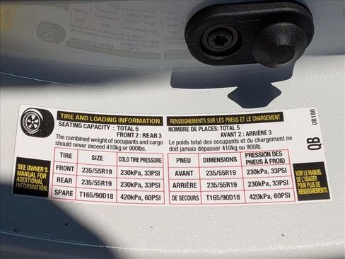 Used 2022 Toyota RAV4 XLE Premium FWD image 15