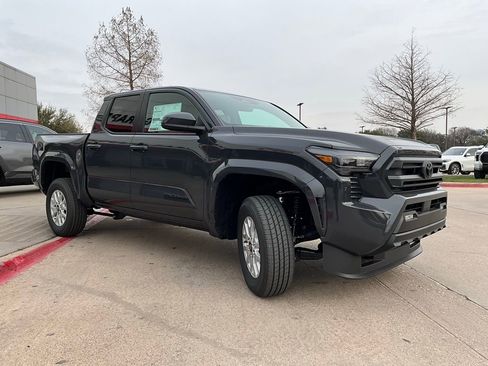 New 2026 Toyota Tacoma SR5 image 5